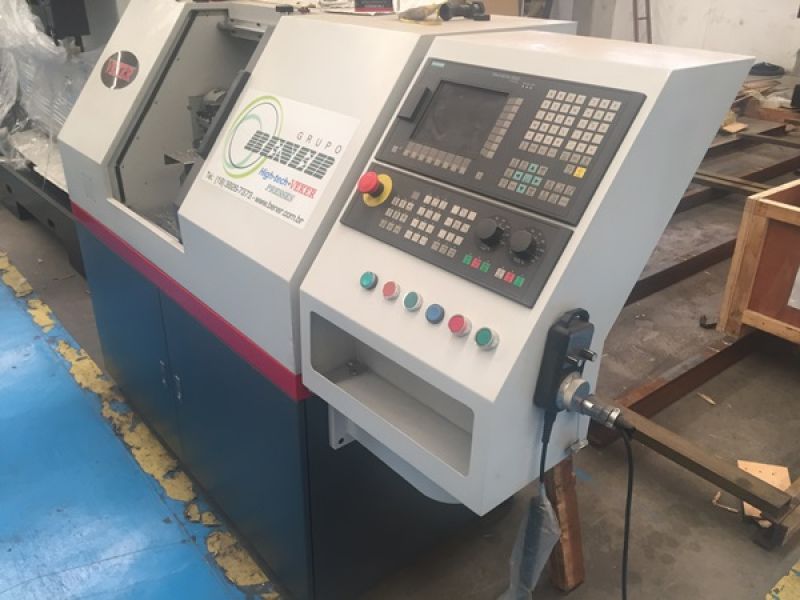 Torno CNC VEKER SVK-250