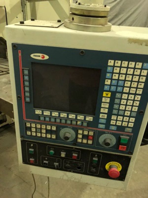 Fresadora CNC TRAVIS M2000