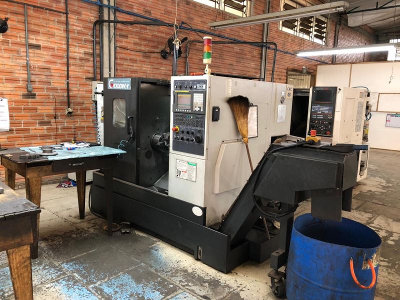 Torno CNC GOODWAY GLS-2000