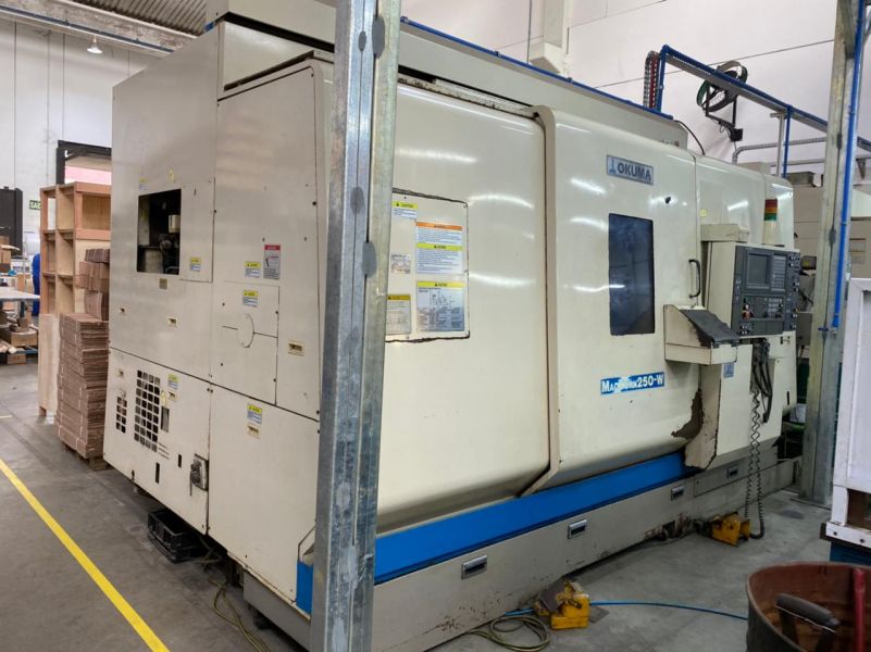 Torno CNC OKUMA MACTURN 250W – CNC 9 EIXOS