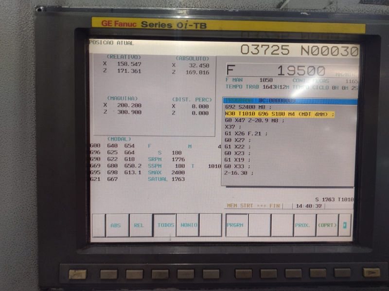 Torno CNC INDEX MC200