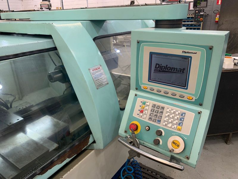 Torno CNC NARDINI DIPLOMAT LOGIC 250