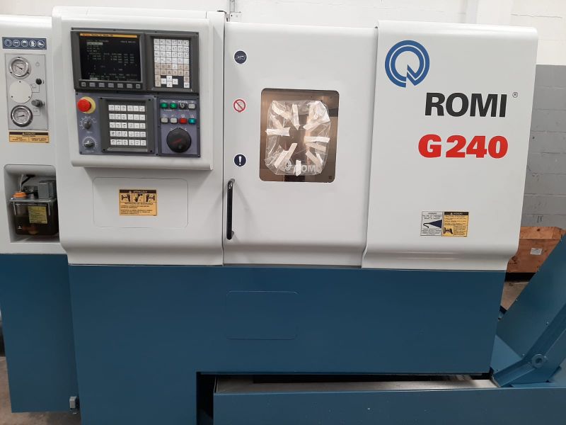 Torno CNC ROMI G240