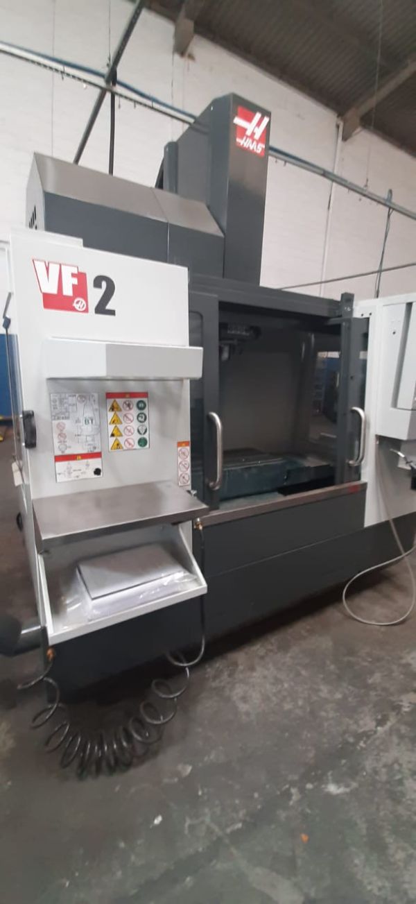 Centro de Usinagem Vertical HAAS VF-2-SE