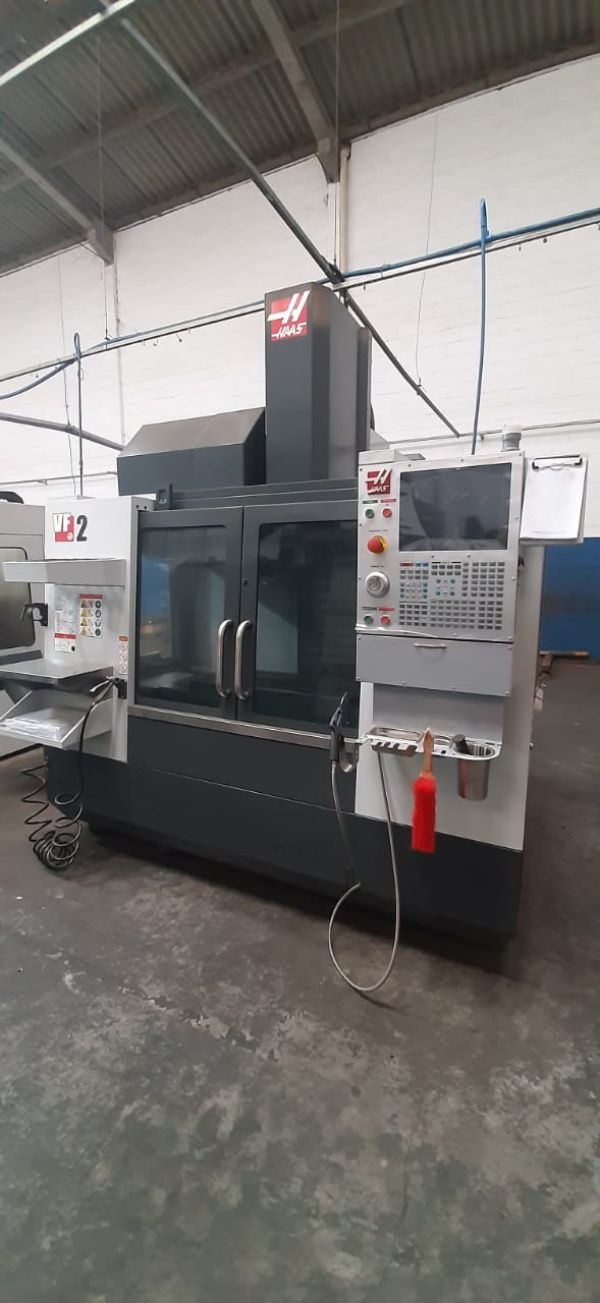 Centro de Usinagem Vertical HAAS VF-2-SE