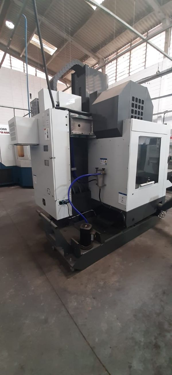 Centro de Usinagem Vertical HAAS VF-2-SE