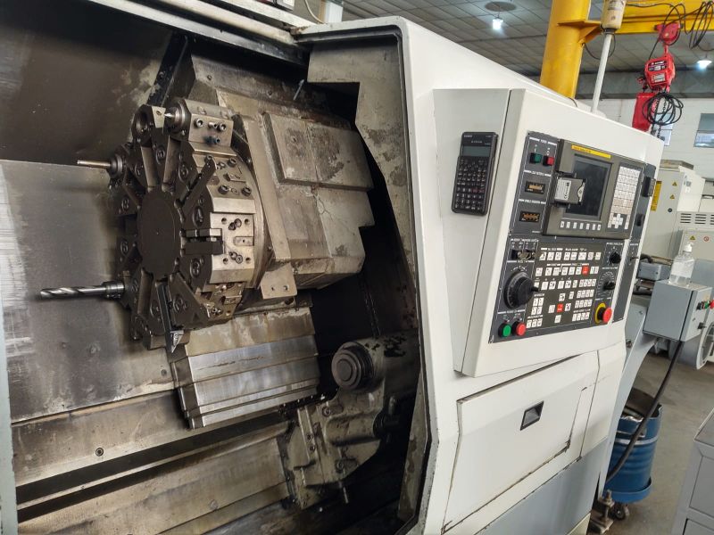 Torno CNC HYUNDAI-KIA SKT 28