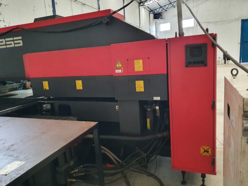 Puncionadeira CNC AMADA VIPROS 255