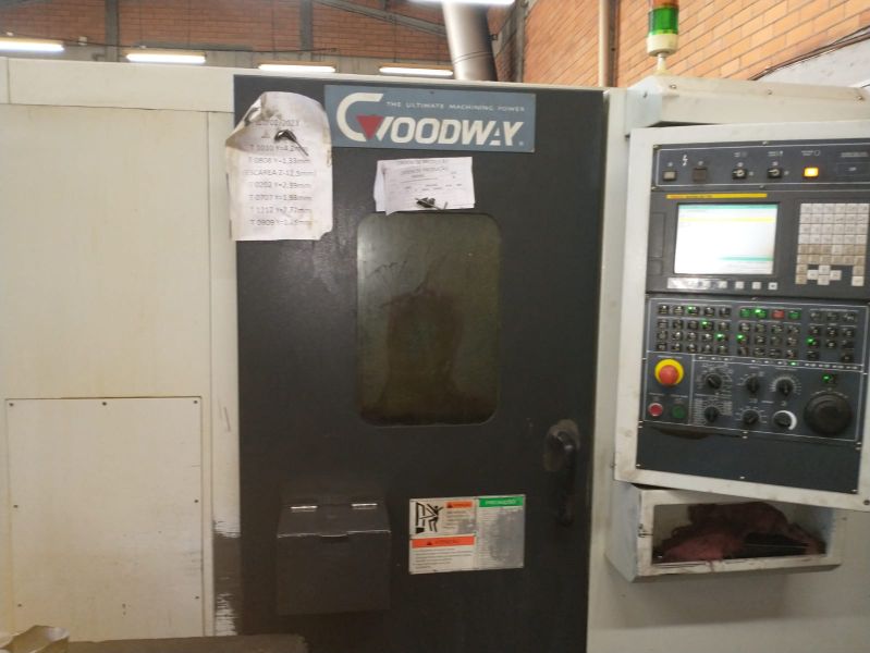 Torno CNC GOODWAY GLS-2000-LYS