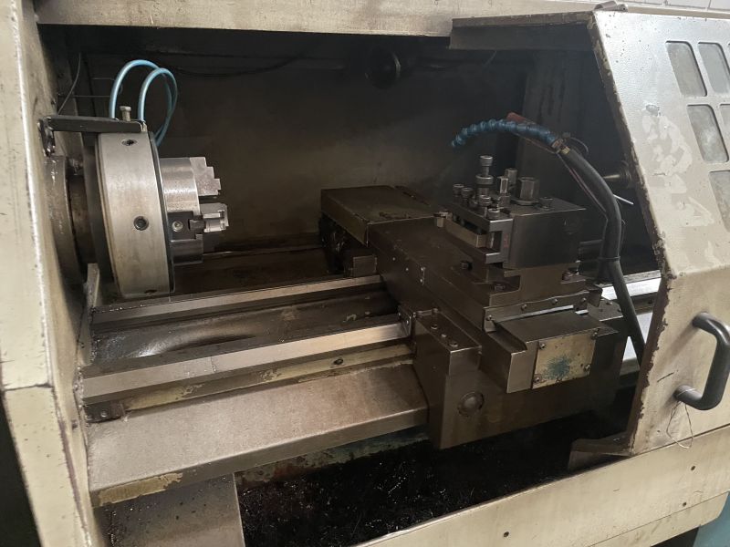 Torno CNC ROMI CENTUR 30RV