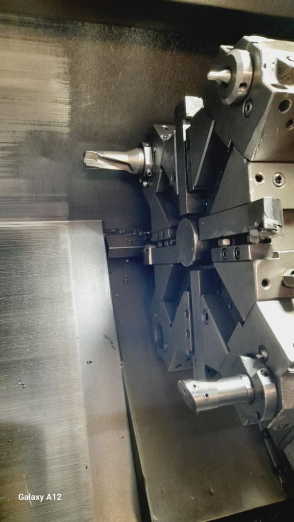 Torno CNC HYUNDAI HIT-15