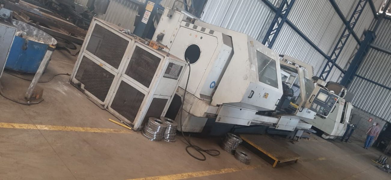 Torno CNC ROMI CENTUR 50