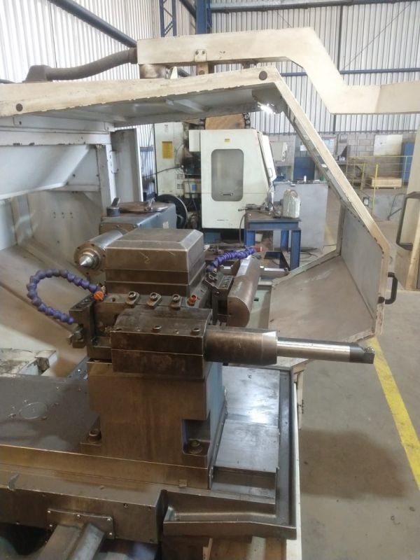 Torno CNC ROMI CENTUR 50