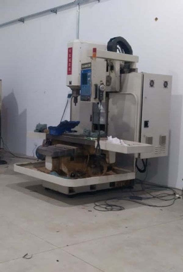 Fresadora CNC VEKER VK4500E