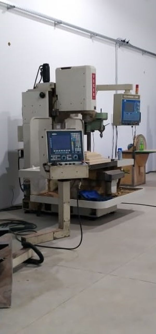 Fresadora CNC VEKER VK4500E