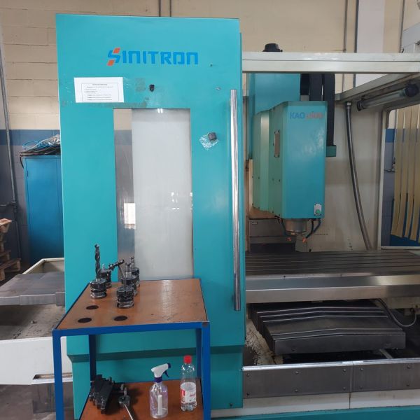 Fresadora CNC SINITRON KAO1500