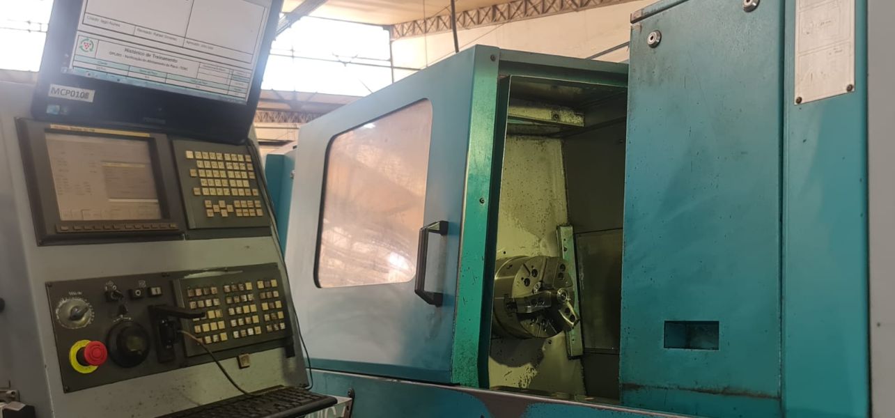 Torno CNC INDEX MC400