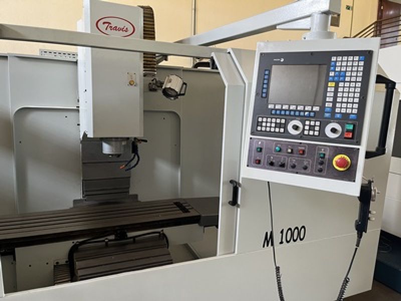 Fresadora CNC TRAVIS M1000