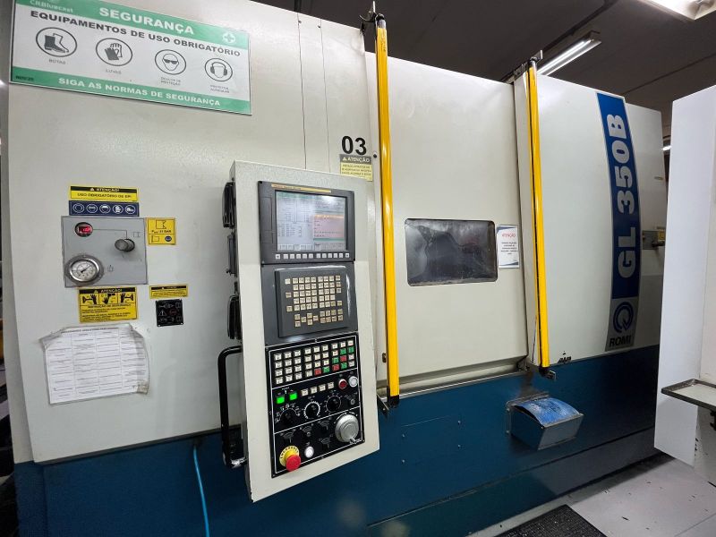 Torno CNC ROMI GL350B