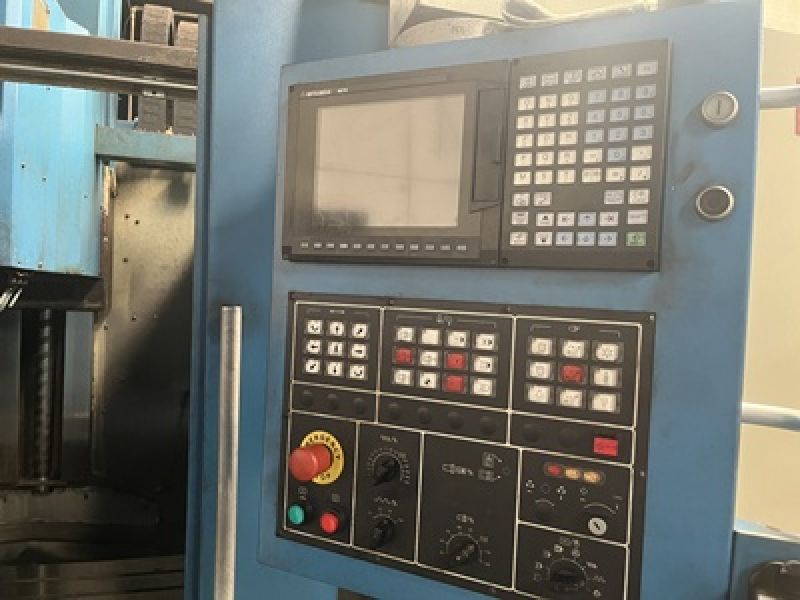 Centro de Usinagem Vertical VEKER MVK1700C