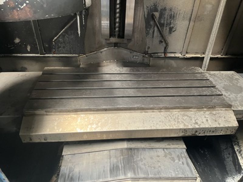 Centro de Usinagem Vertical VEKER MVK1000C