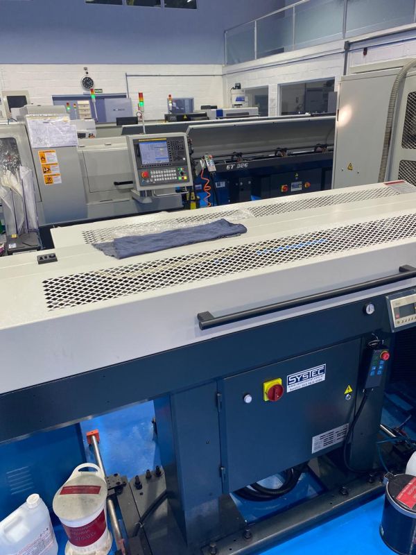 Torno CNC ROMI GL170G