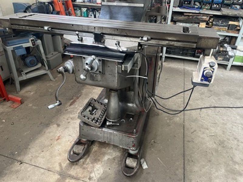 Fresadora Ferramenteira VEKER VK406VP