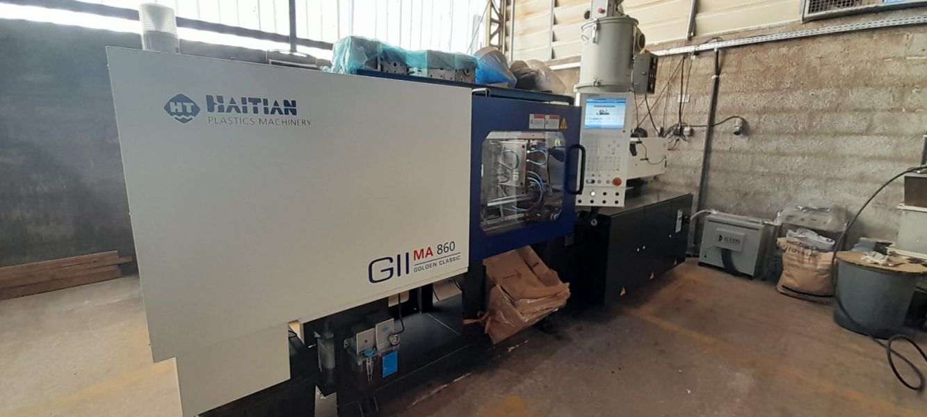 Injetora de Plástico HAITIAN MARTE MA860/280GII