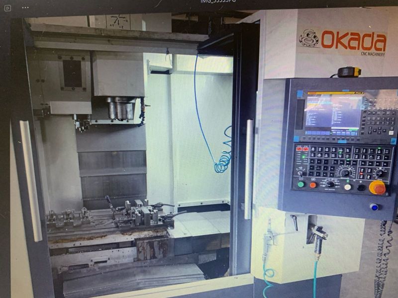 Centro de Usinagem Vertical OKADA VDSL-850