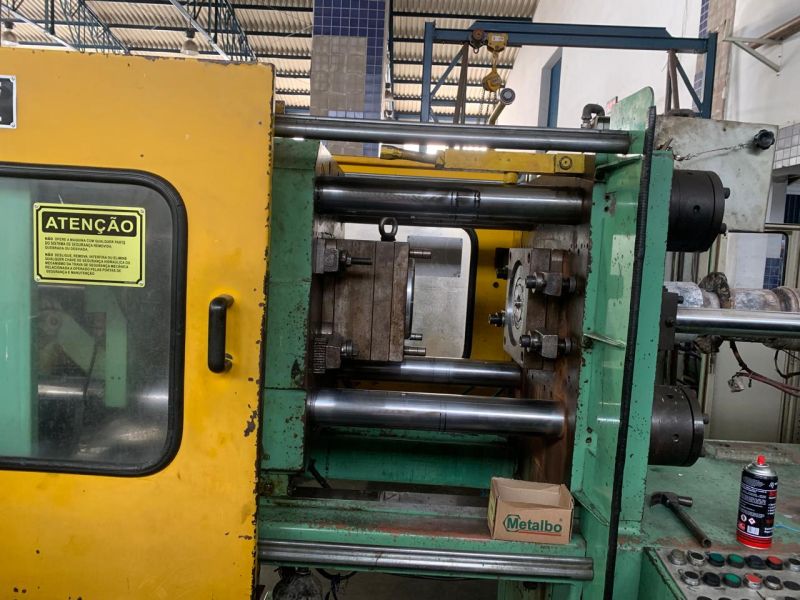 Injetora Plástica PIC PETERSEN 200-400