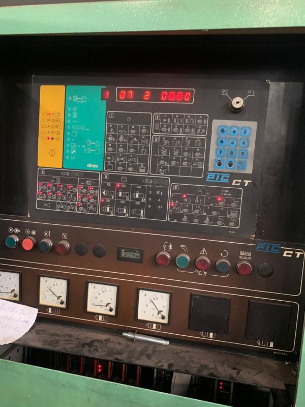 Injetora Plástica PIC PETERSEN 200-400