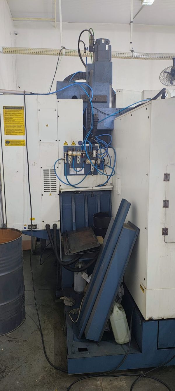 Centro de Usinagem ROMI DISCOVERY 1250