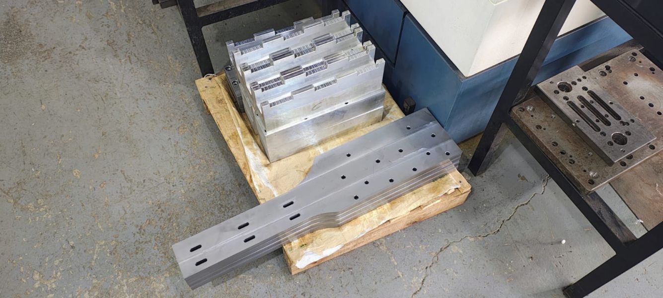 Centro de Usinagem ROMI DISCOVERY 1250