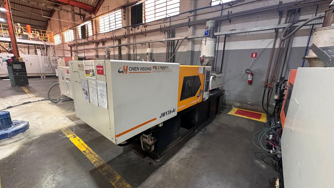 INJETORA PLÁSTICA CHEN HSONG JM138-AI