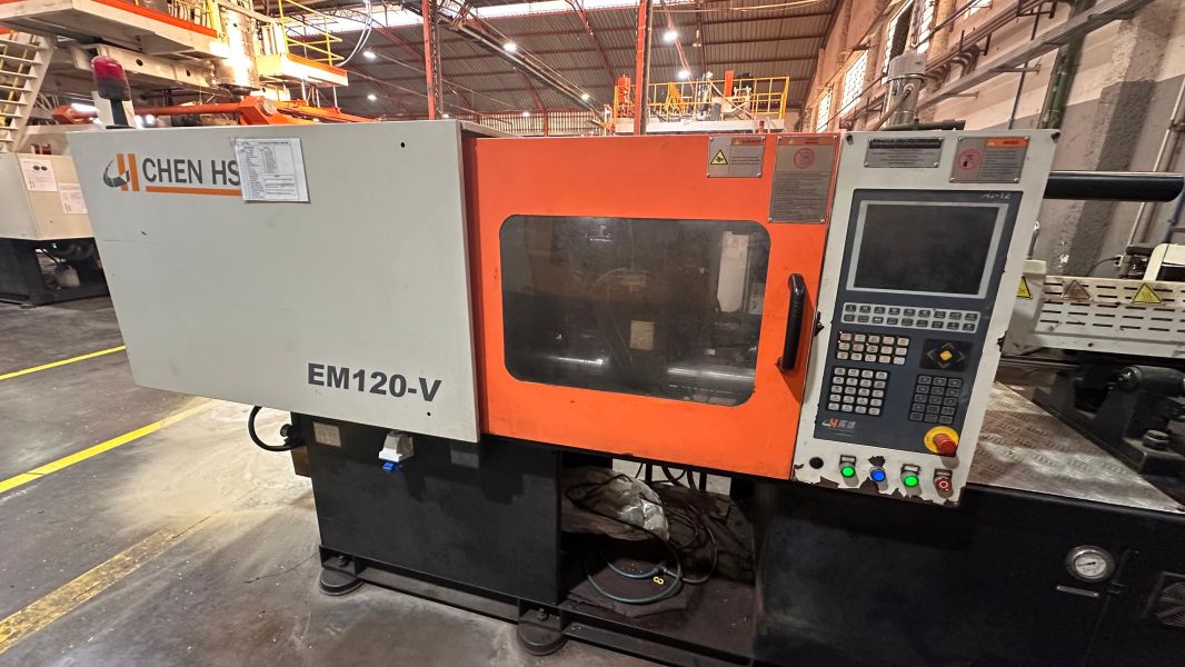 INJETORA PLÁSTICA CHEN HSONG EM120