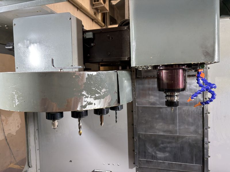 Centro de Usinagem Vertical Haas VF-2