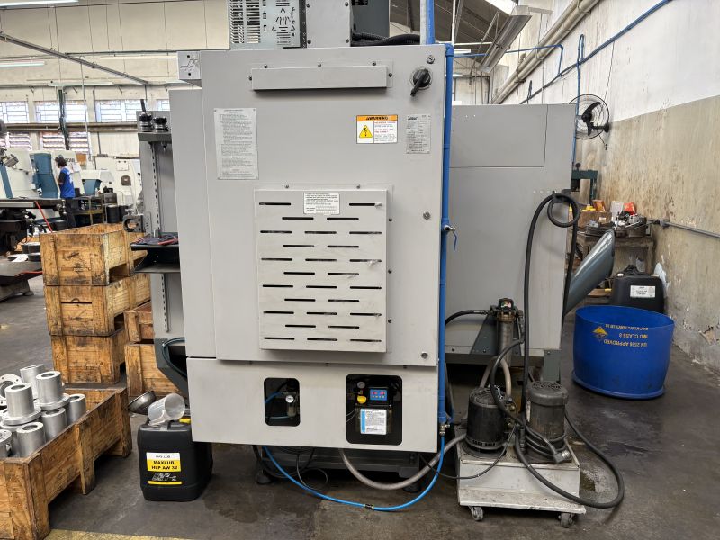Centro de Usinagem Vertical Haas VF-2