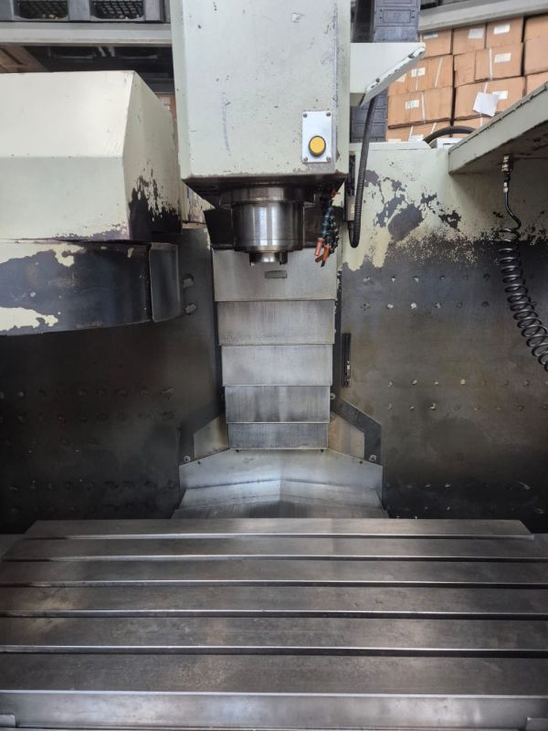 Centro de Usinagem Vertical TRAVIS M1000