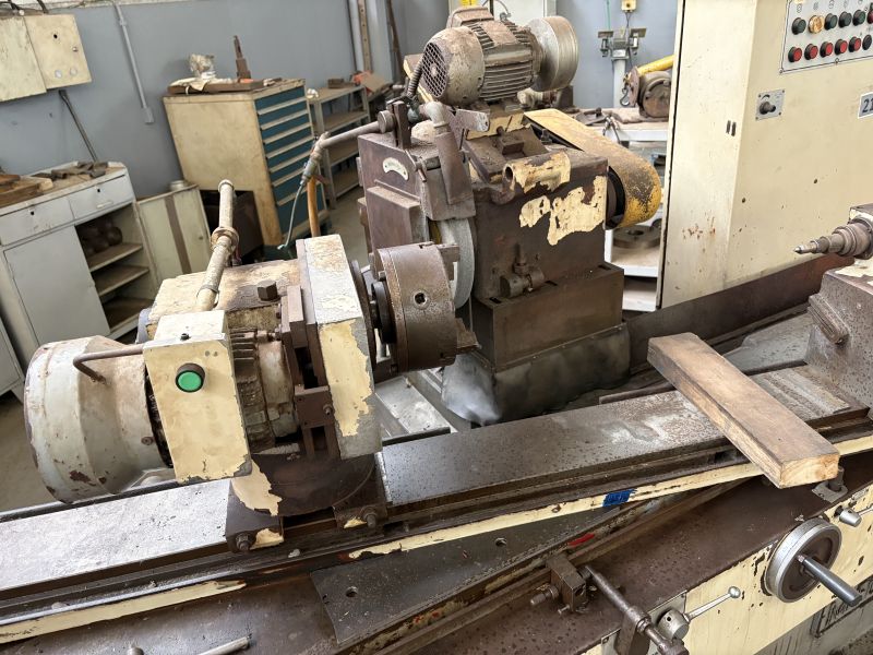 Retifica Cilíndrica MELLO UNS-2/1500