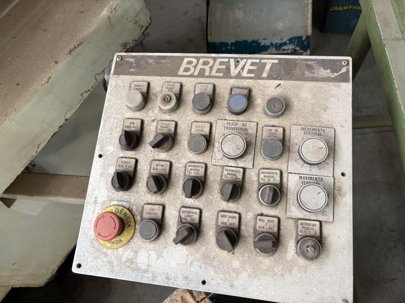 Retífica Cilíndrica Universal BLOHM RB 152 A