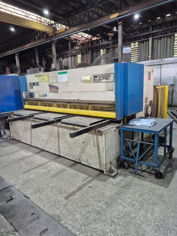 Guilhotina Hidráulica NEWTON GHN 3013 II