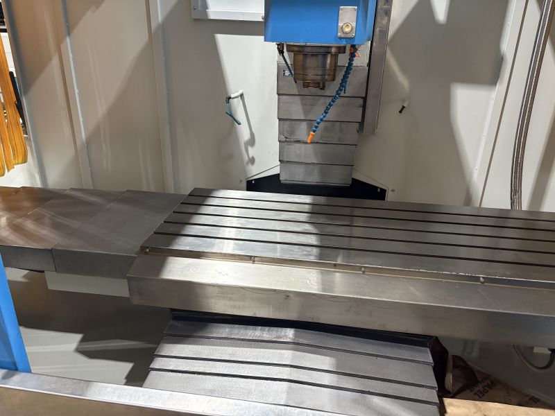 Fresadora CNC VEKER MVK1700F