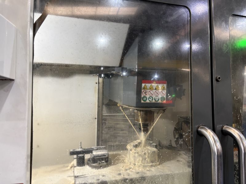 Centro de Usinagem Vertical HAAS VF-2-SE