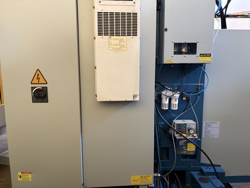 Centro de Usinagem Vertical FEELER FV1000