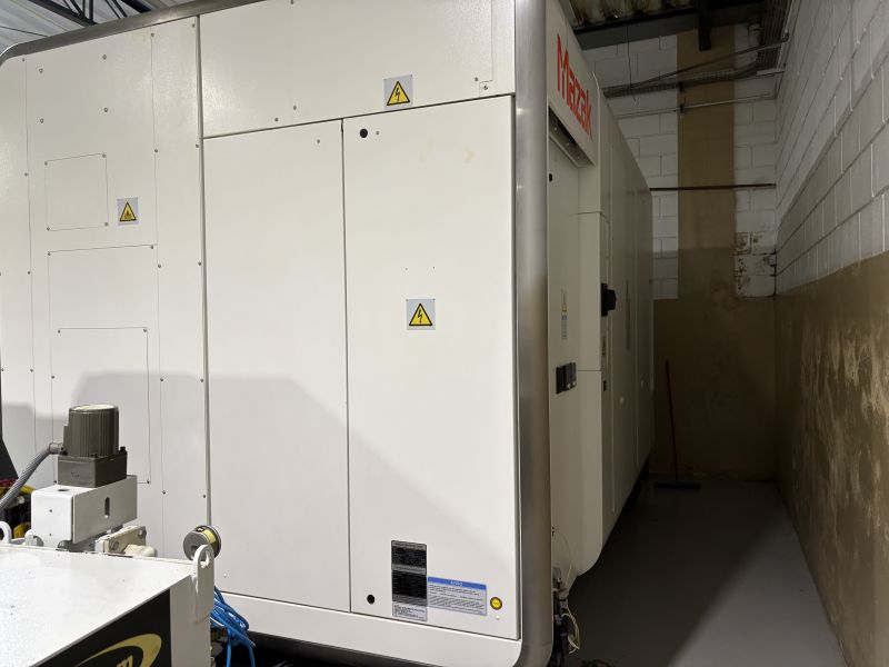 Centro Multitarefa MAZAK Integrex i-200
