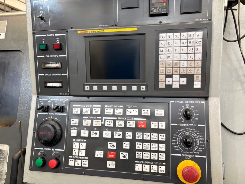 Torno CNC HYUNDAI-KIA SKT 21