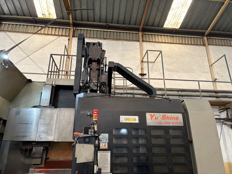 Torno Vertical CNC YU SHINE VL1600 ATC