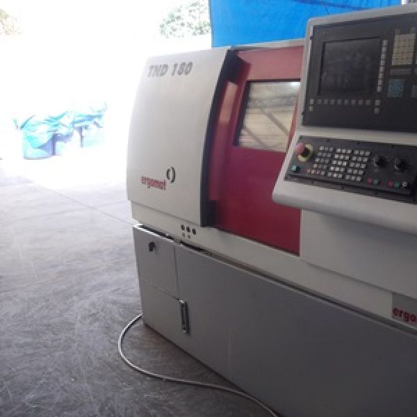 Torno CNC ERGOMAT TND180