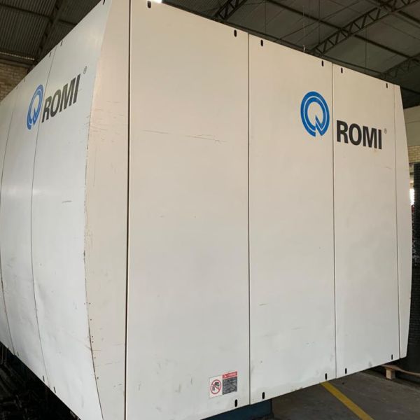 Injetora de Plástico ROMI PRIMAX 600R