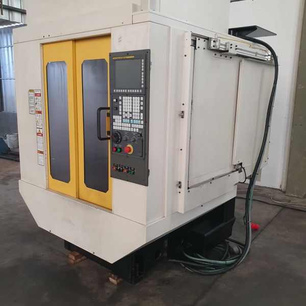 Centro de Usinagem Vertical FANUC ROBODRILL D21MiA5